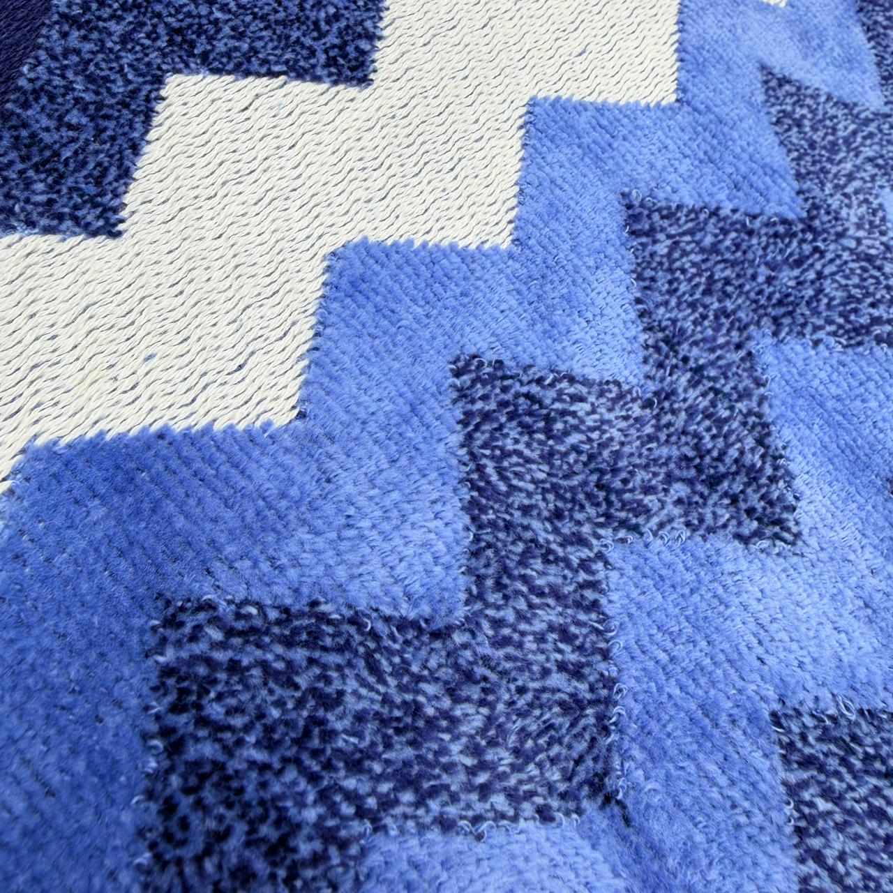 Premium Full Body Bath Towel Soft Absorbent Quick Dry Cotton Towel Blue Zigzag Design